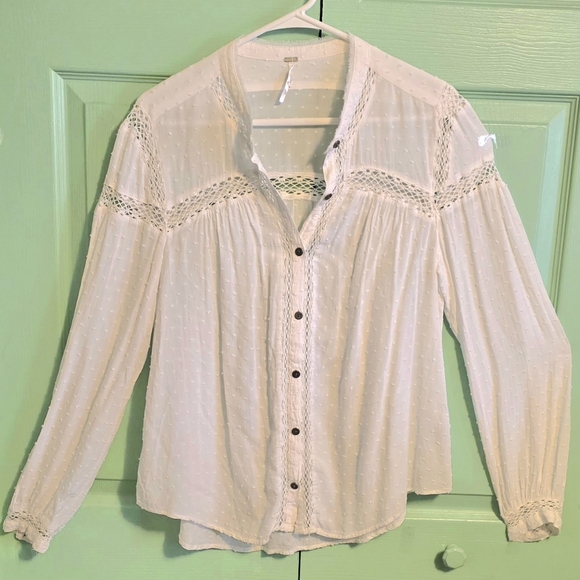 Free People Everyday Girl Dotted Swiss Blouse (Size L) - Picture 3 of 5